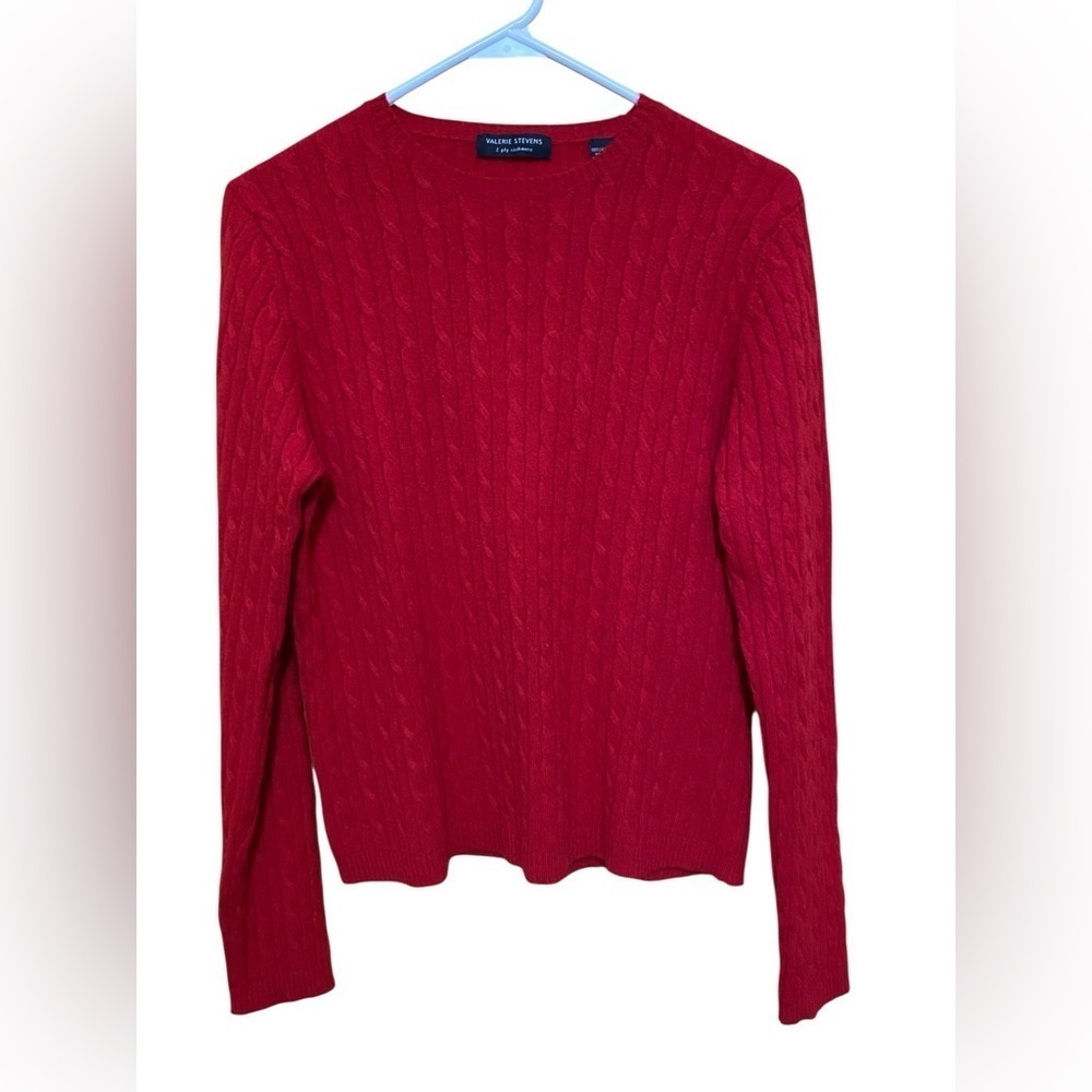 Valerie Stevens 100% Cashmere Red Cable Knit Long Sleeve Sweater in Size Large.